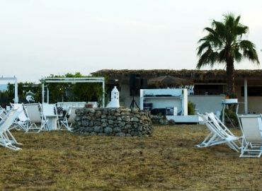  - White Ostuni Beach Club